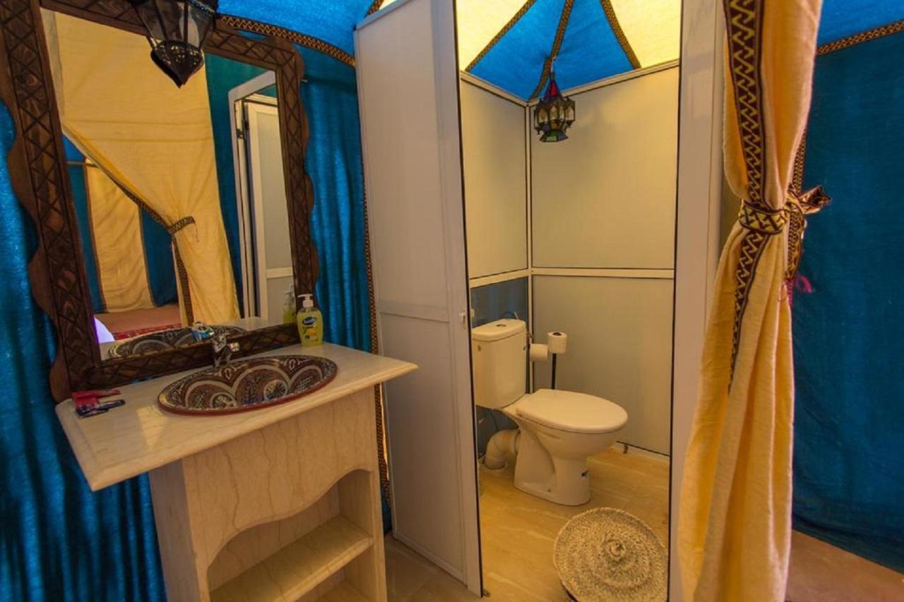 Zahra Luxury Desert Camp Hotel Мерцуга Екстериор снимка