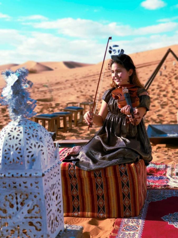 Zahra Luxury Desert Camp Hotel Мерцуга Екстериор снимка